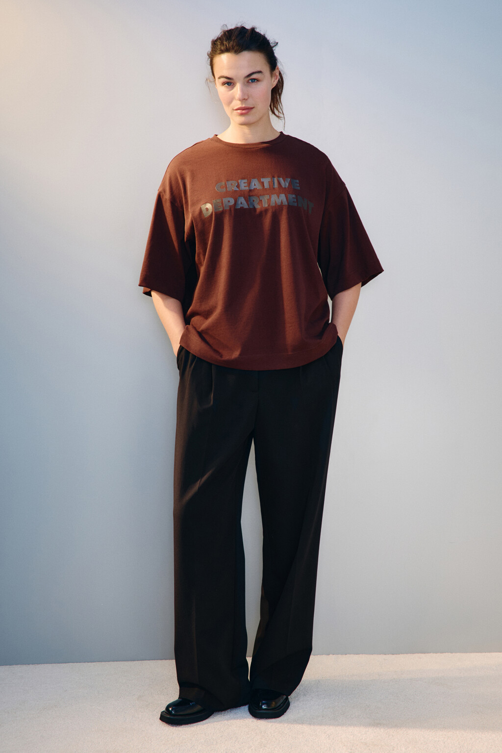 Футболка oversize с принтом - цвет коричневый - 4