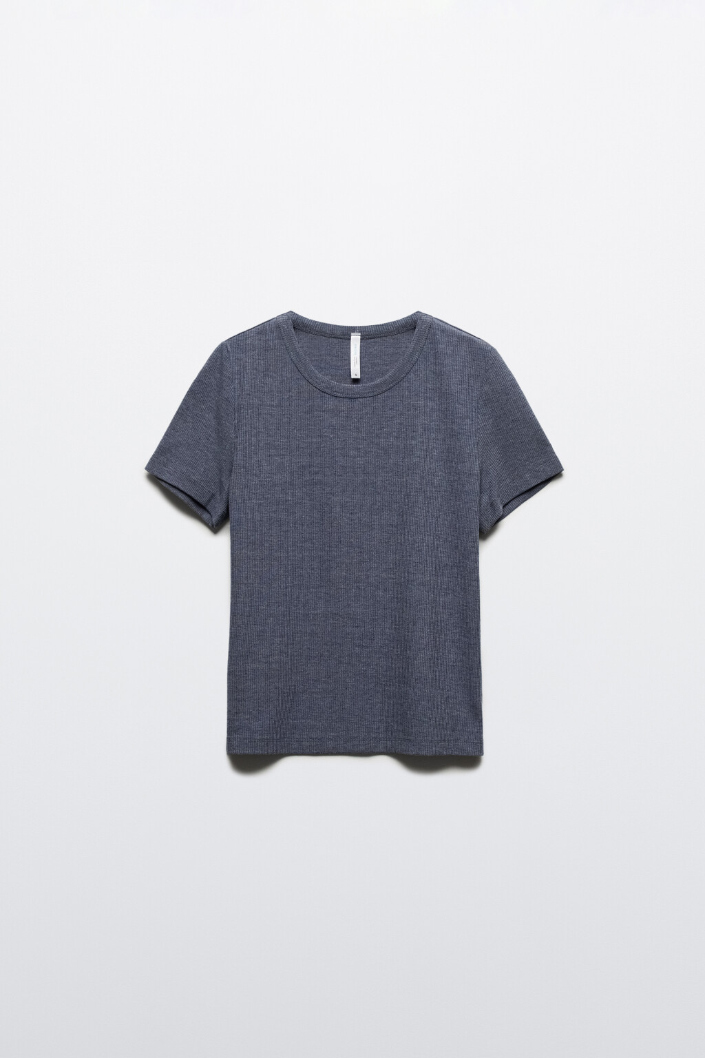 Футболка из фактурного трикотажа - цвет синий - 7