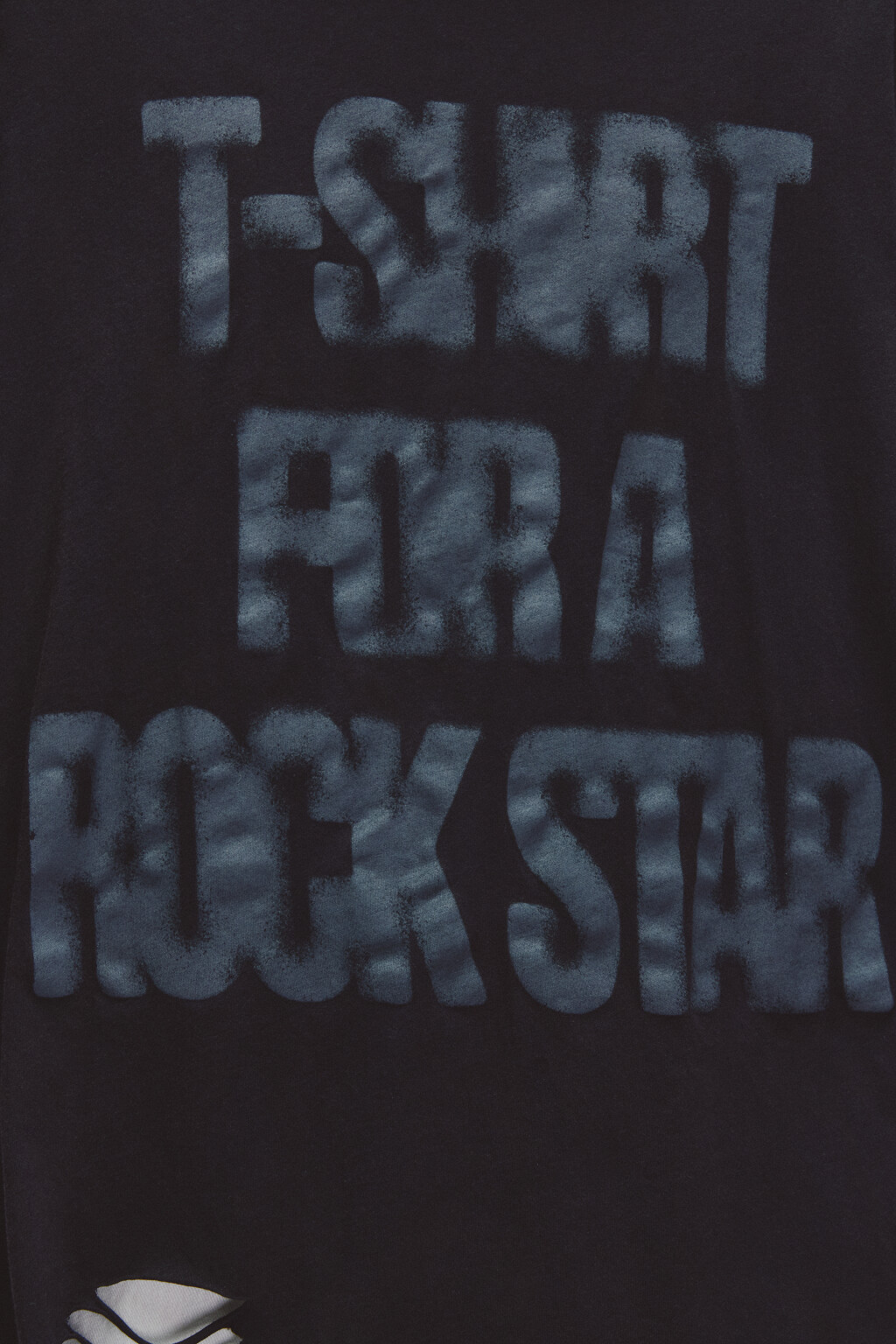 Футболка рваная с надписью - цвет черный - 7