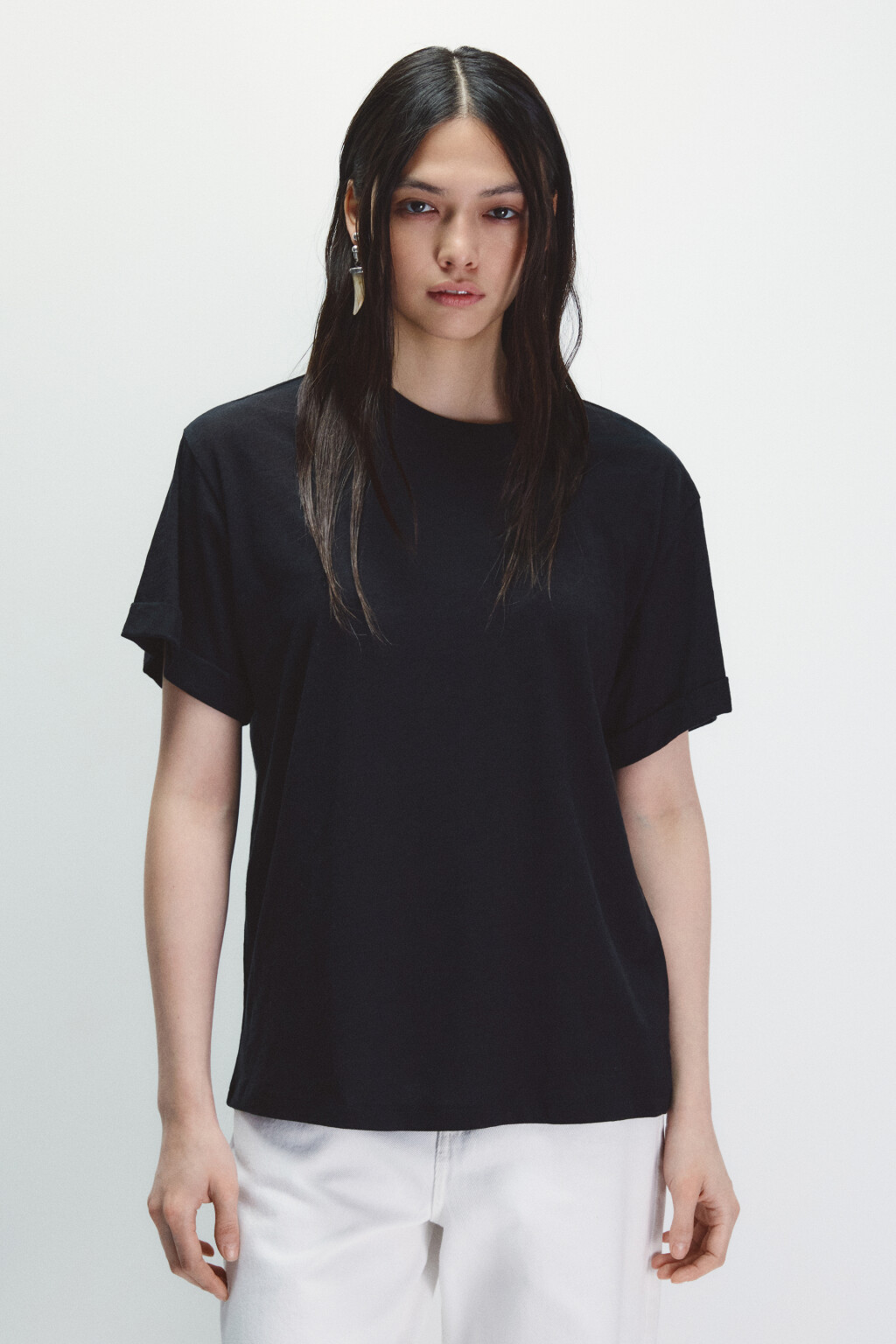 Футболка из тонкого трикотажа - цвет черный - 2