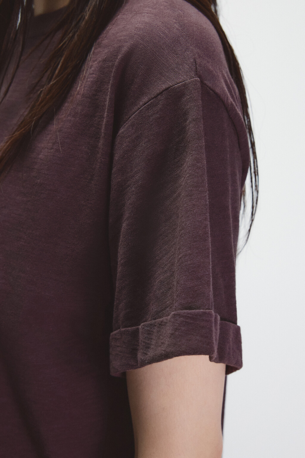 Футболка из тонкого трикотажа - цвет фиолетовый - 6