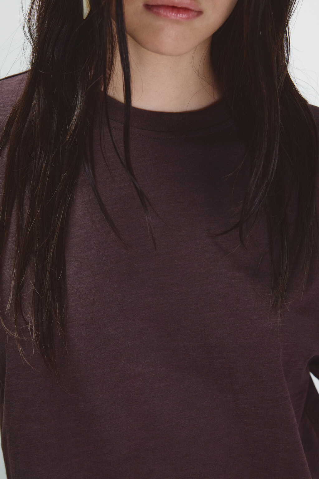 Футболка из тонкого трикотажа - цвет фиолетовый - 7