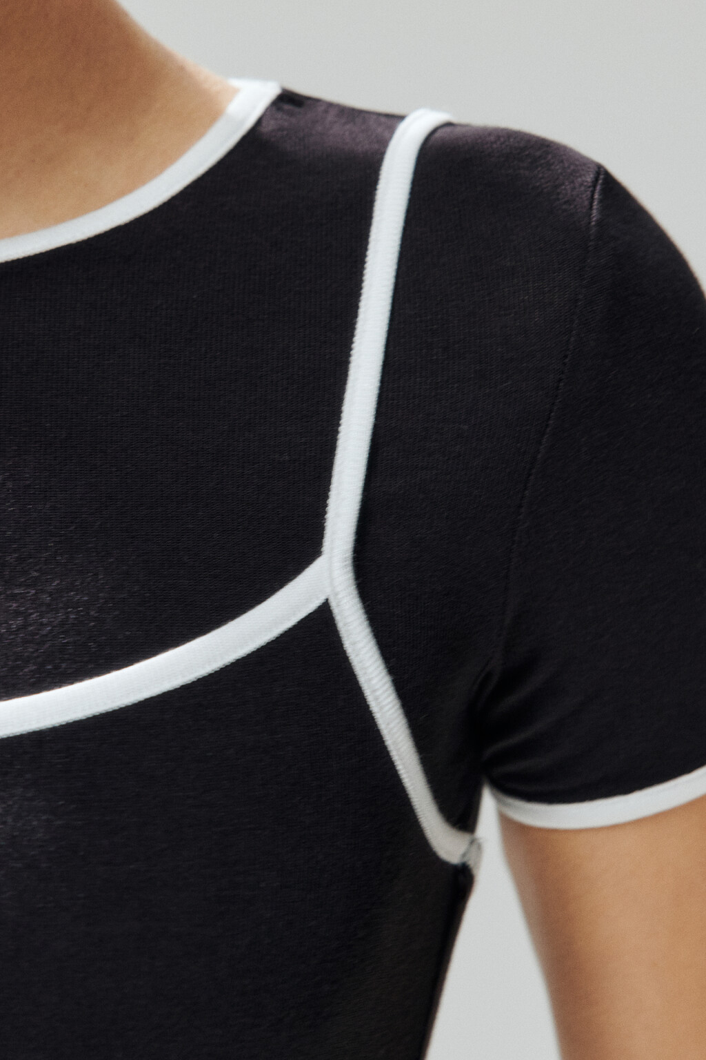Футболка с имитацией майки - цвет черный - 8