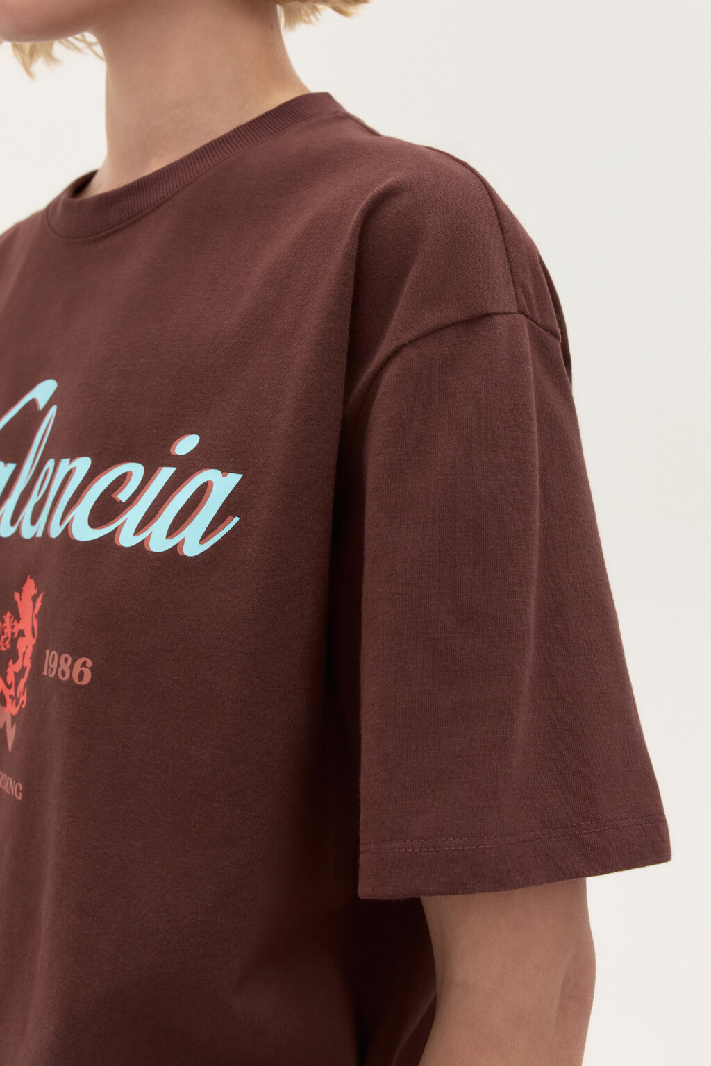 Футболка oversize с принтом - цвет коричневый - 6