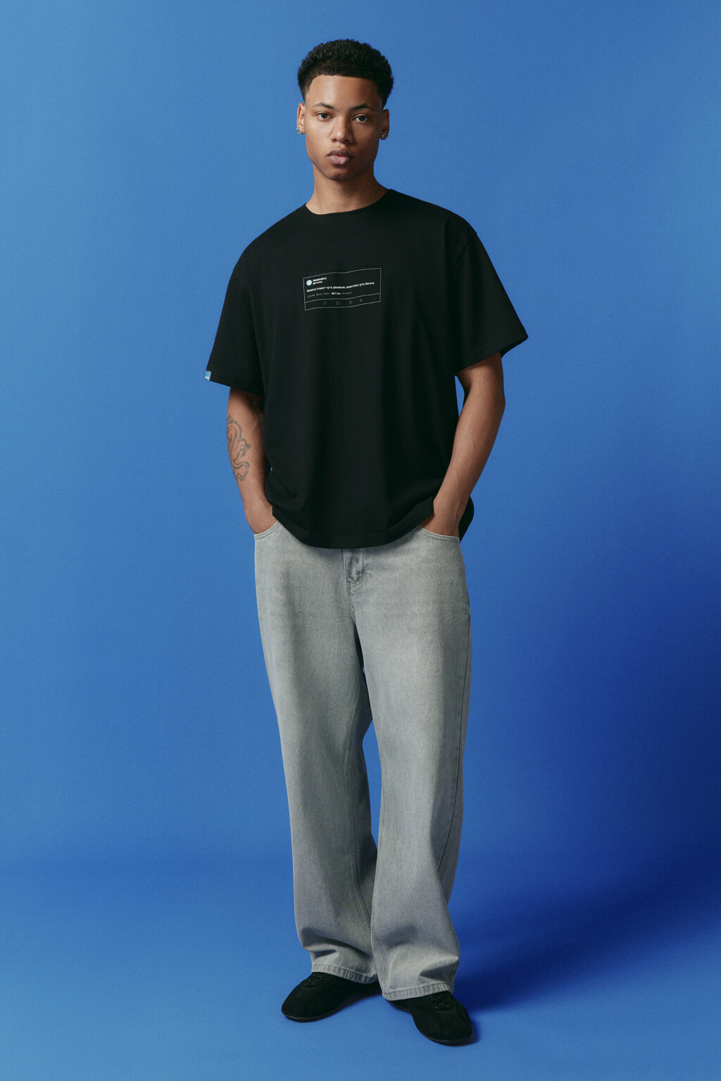 Футболка унисекс с надписью - цвет черный - 9