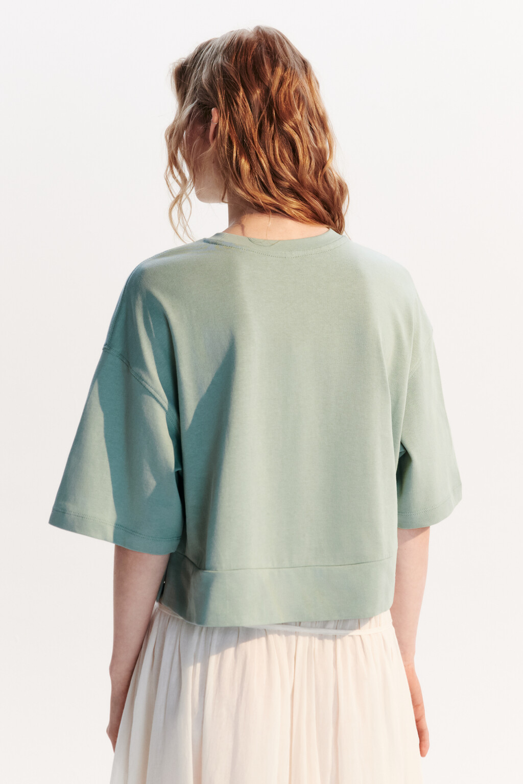 Футболка укороченная свободная - цвет зеленый - 3