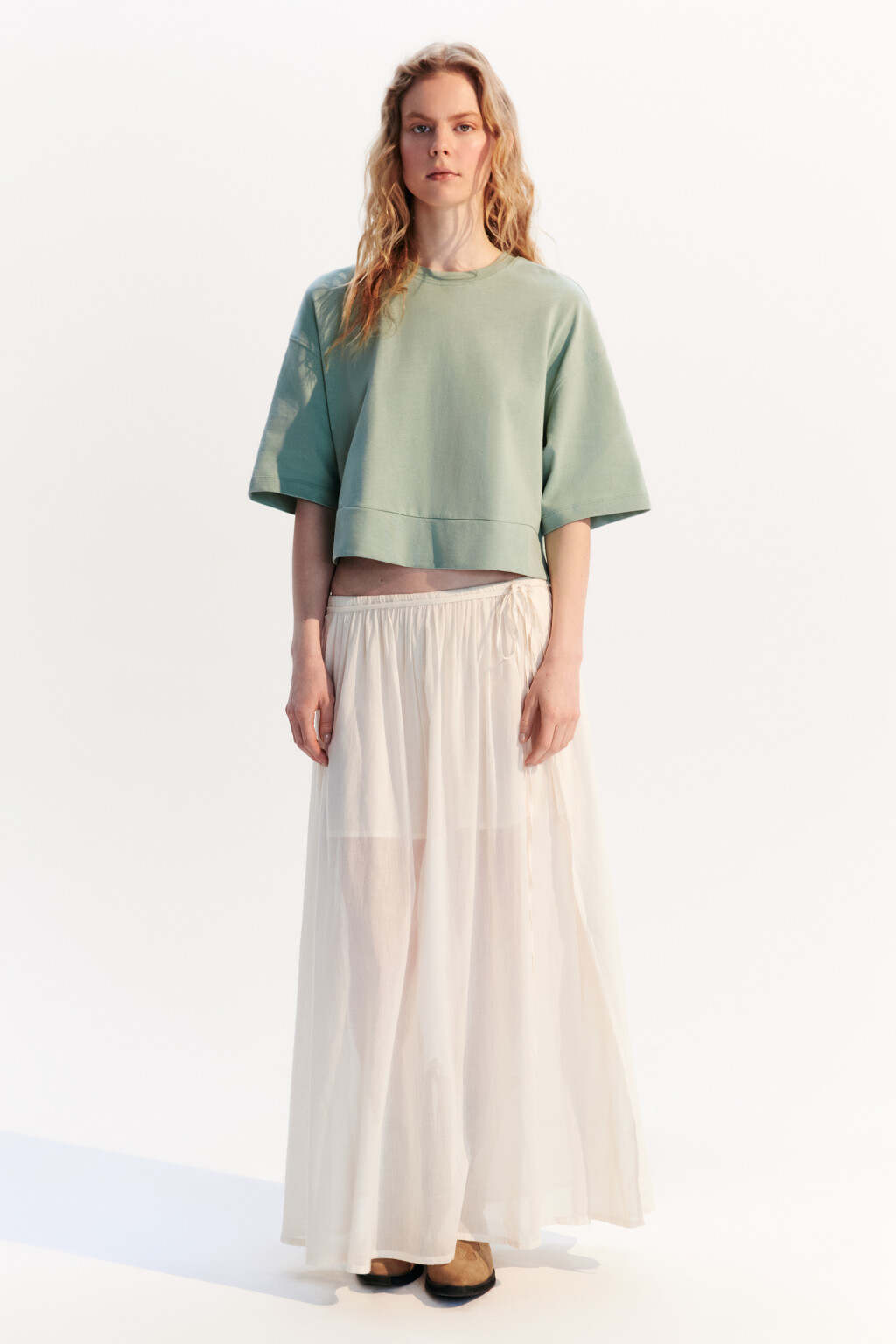 Футболка укороченная свободная - цвет зеленый - 4