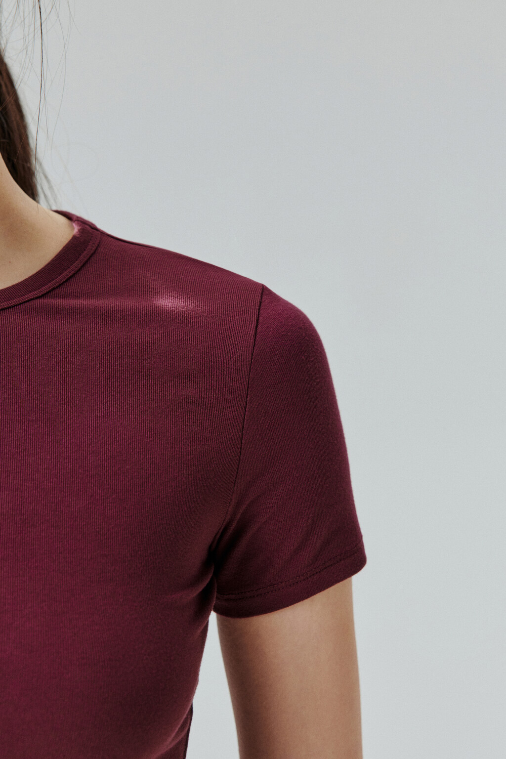 Футболка облегающая из вискозы - цвет бордовый - 6