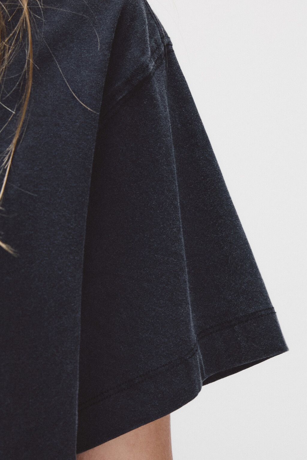 Футболка со стиркой и принтом - цвет серый - 6