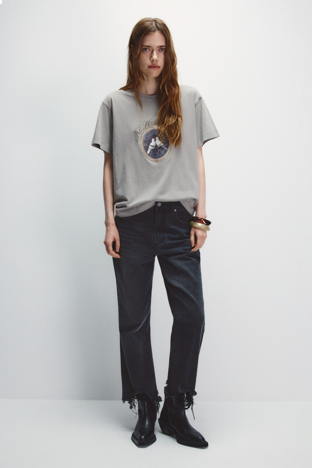 Футболка со стиркой и принтом - цвет бежевый - 4