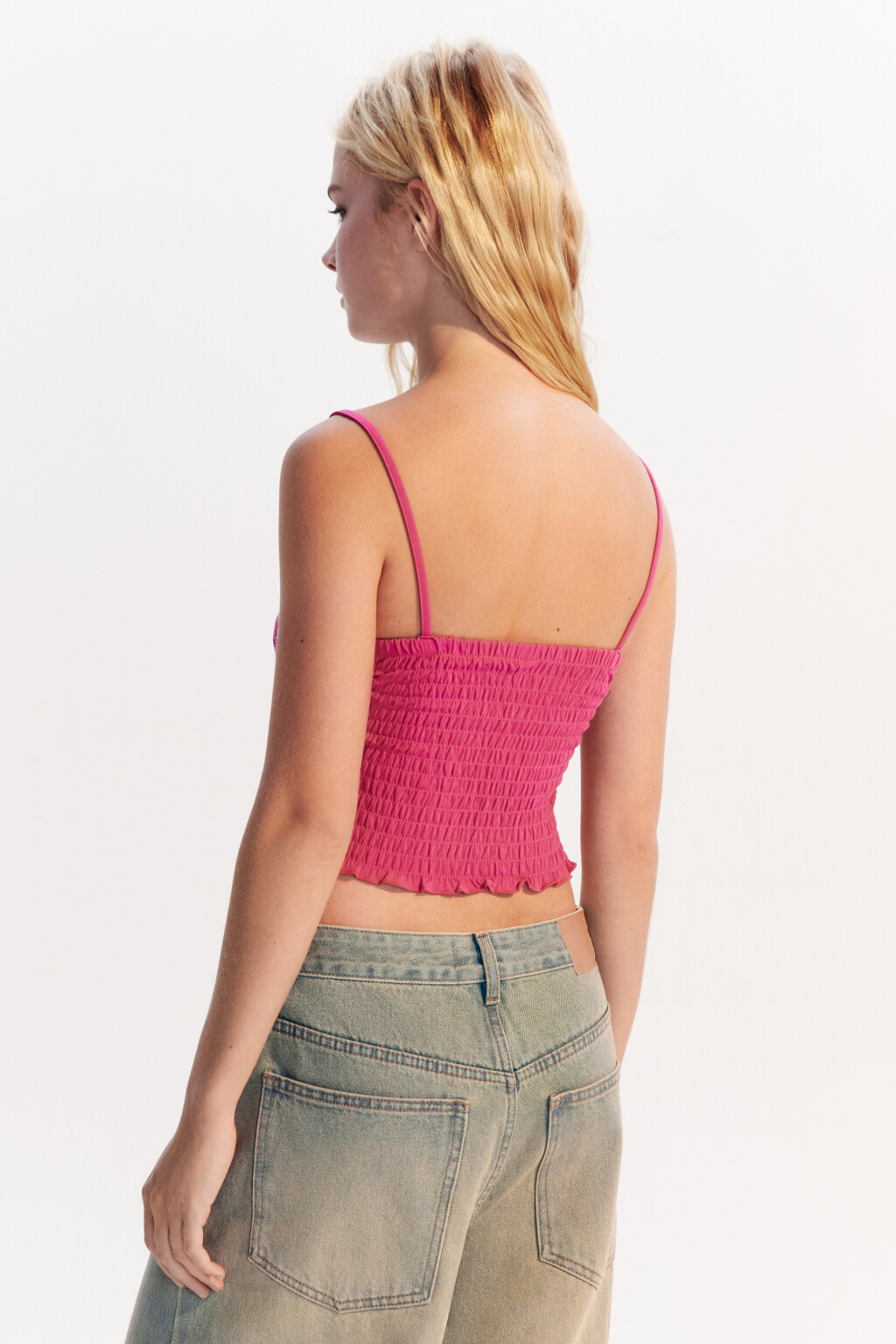 Кроп-топ на тонких бретельках - цвет розовый - 3