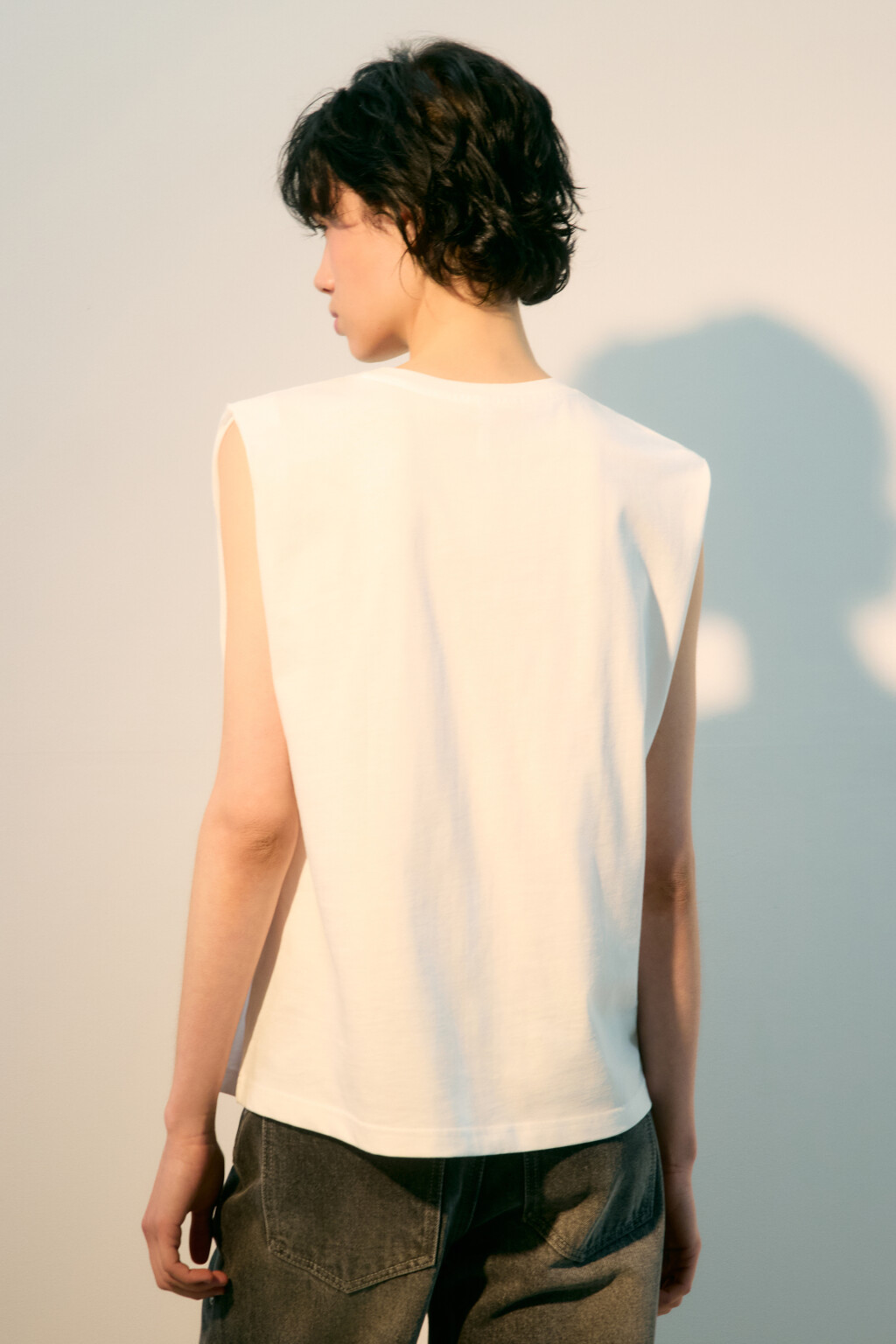 Футболка хлопковая без рукавов - цвет белый - 3