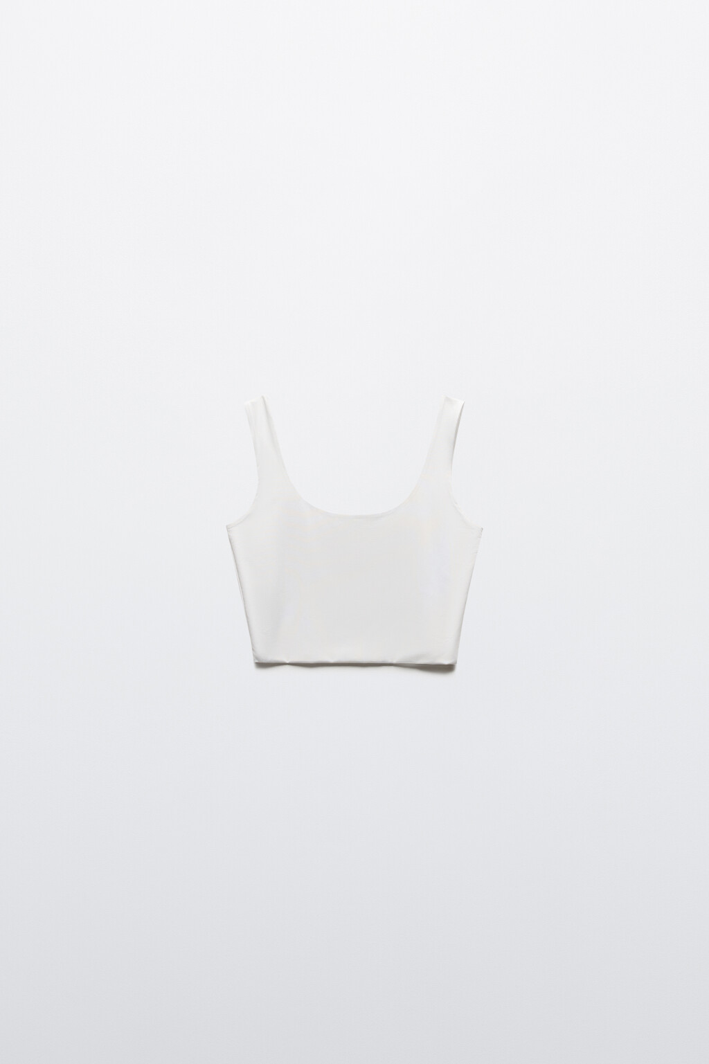 Майка-топ гладкая на широких бретелях - цвет белый - 7