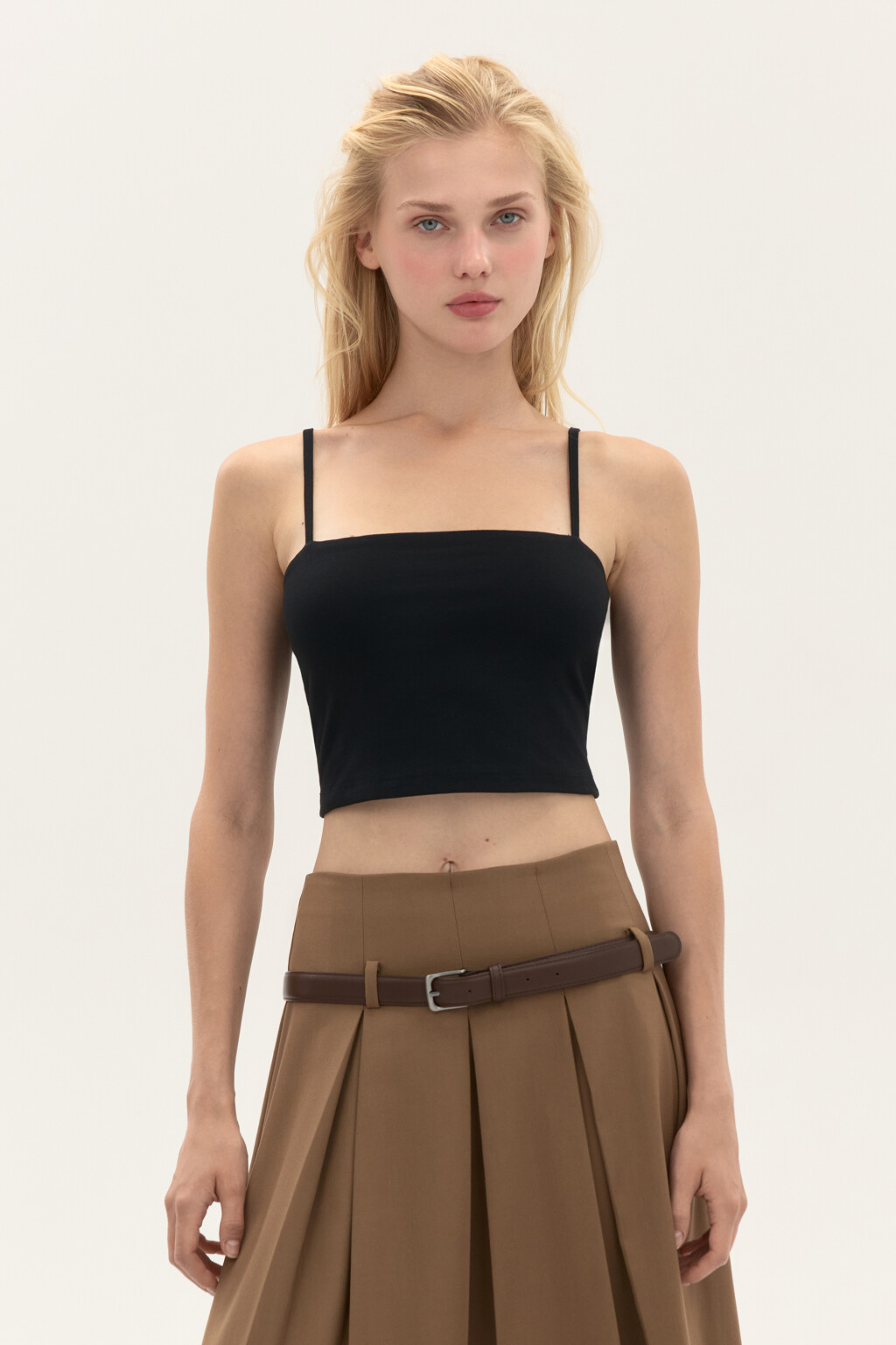 Топ-майка на тонких бретелях - цвет черный - 4