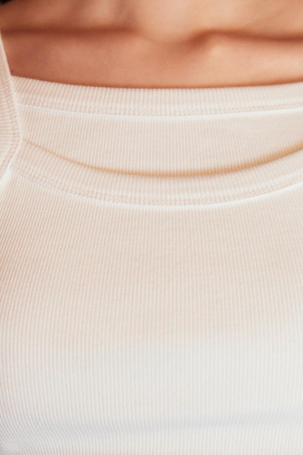 Майка в рубчик двуслойная - цвет белый - 5