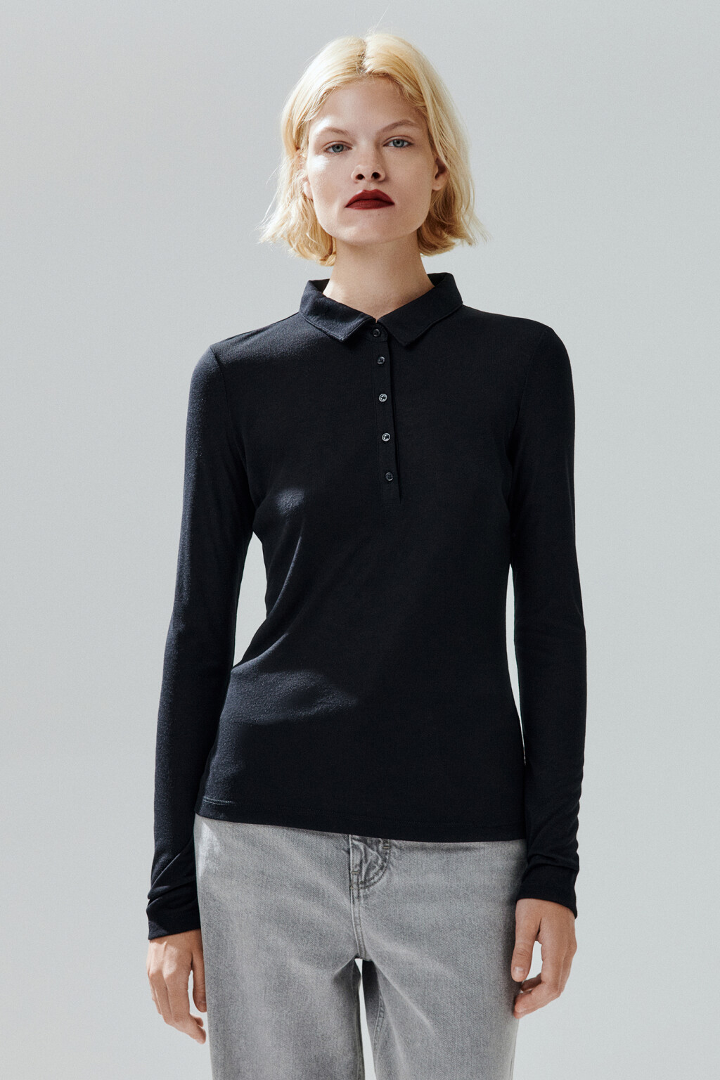 Лонгслив-поло из тонкого трикотажа - цвет черный - 2