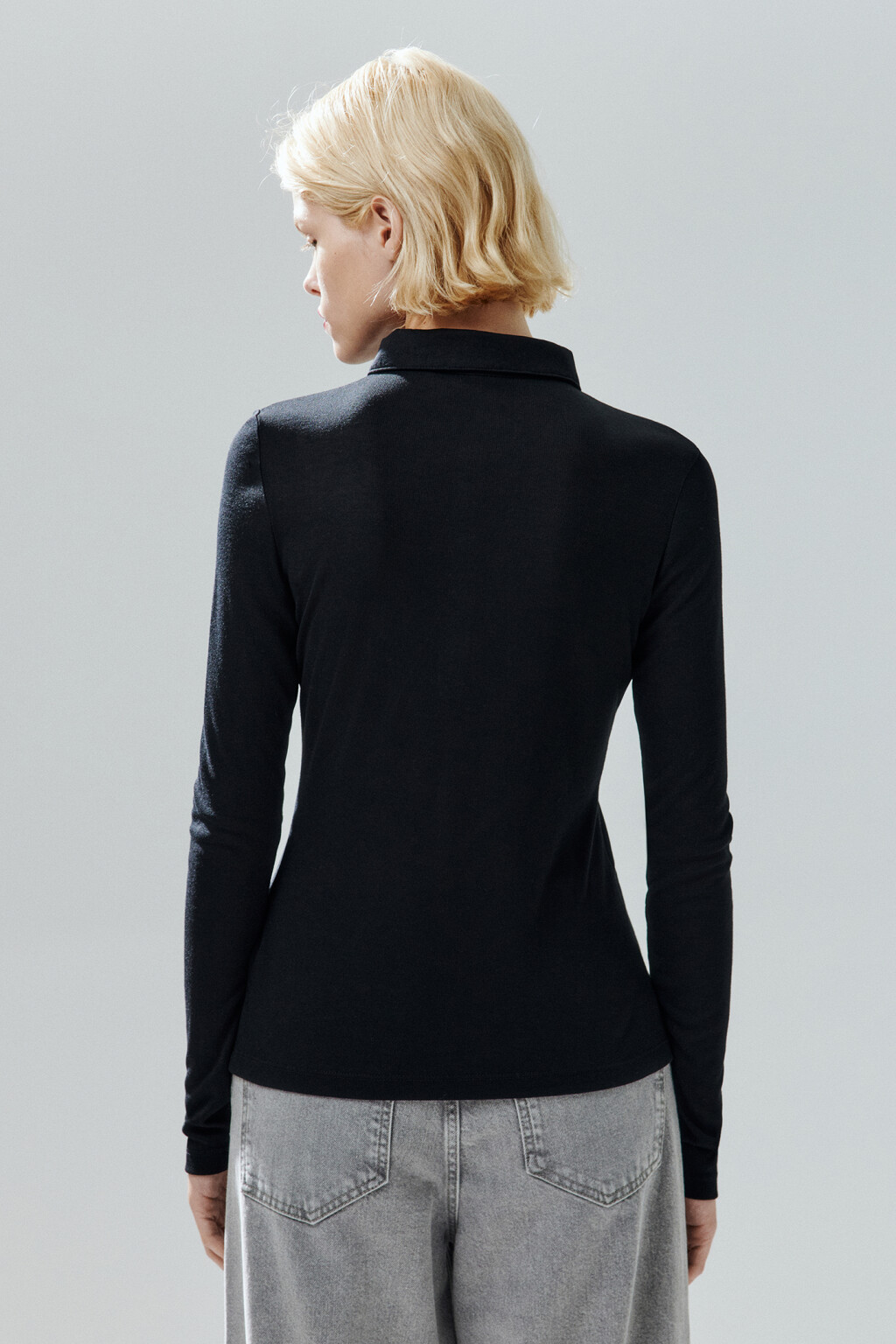 Лонгслив-поло из тонкого трикотажа - цвет черный - 3
