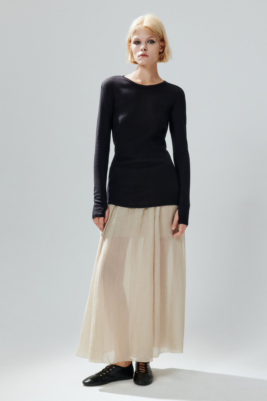 Лонгслив удлиненный из тонкого хлопка - цвет черный - 4