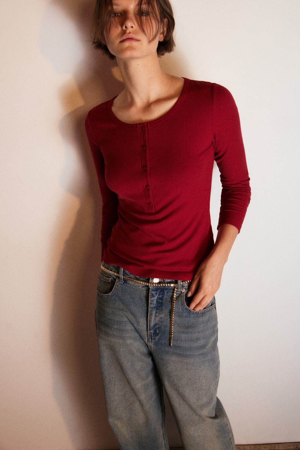 Лонгслив вискозный на пуговицах - цвет бордовый - 1