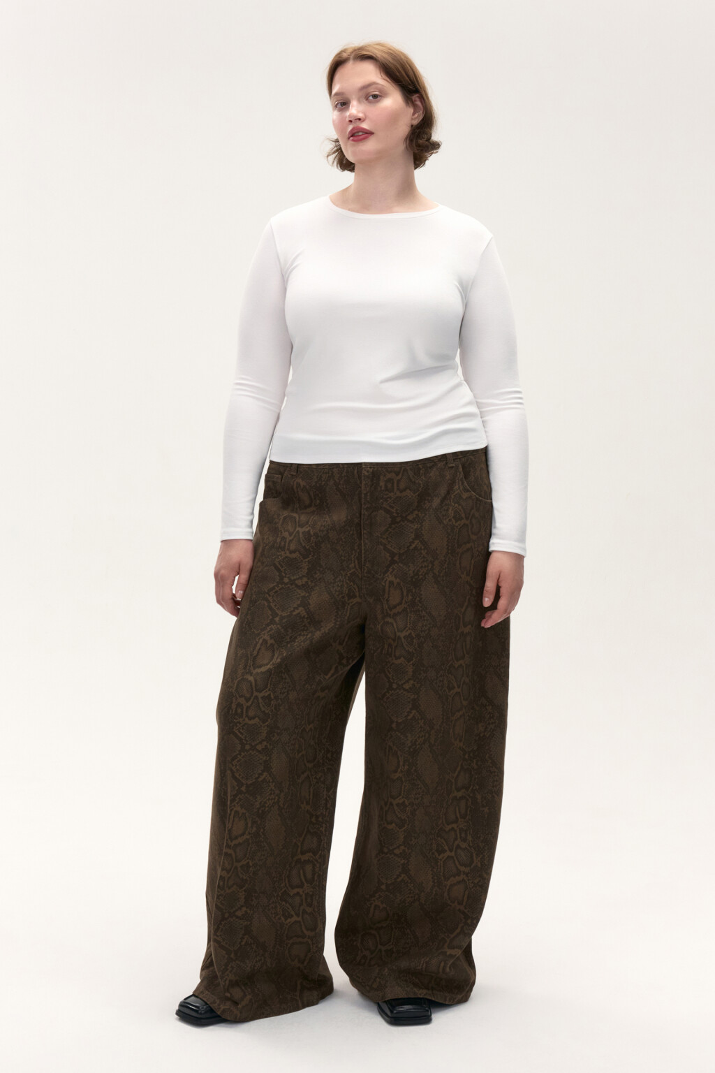 Лонгслив приталенный из вискозы - цвет белый - 4