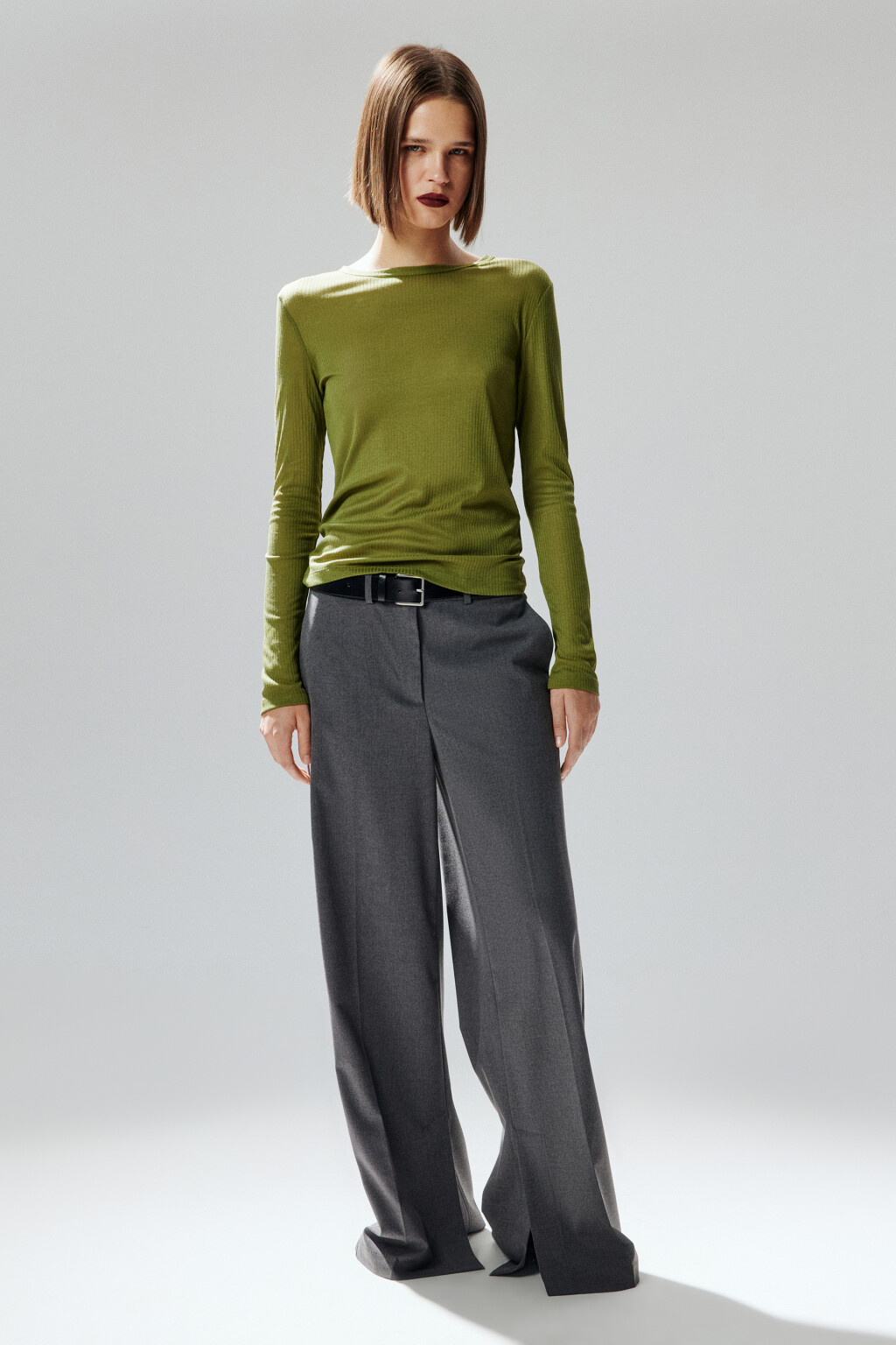 Лонгслив полупрозрачный в рубчик - цвет зеленый - 4