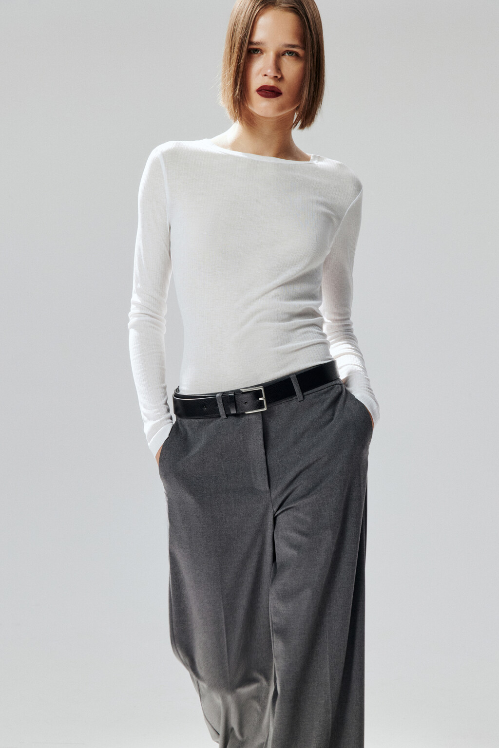 Лонгслив полупрозрачный в рубчик - цвет белый - 1