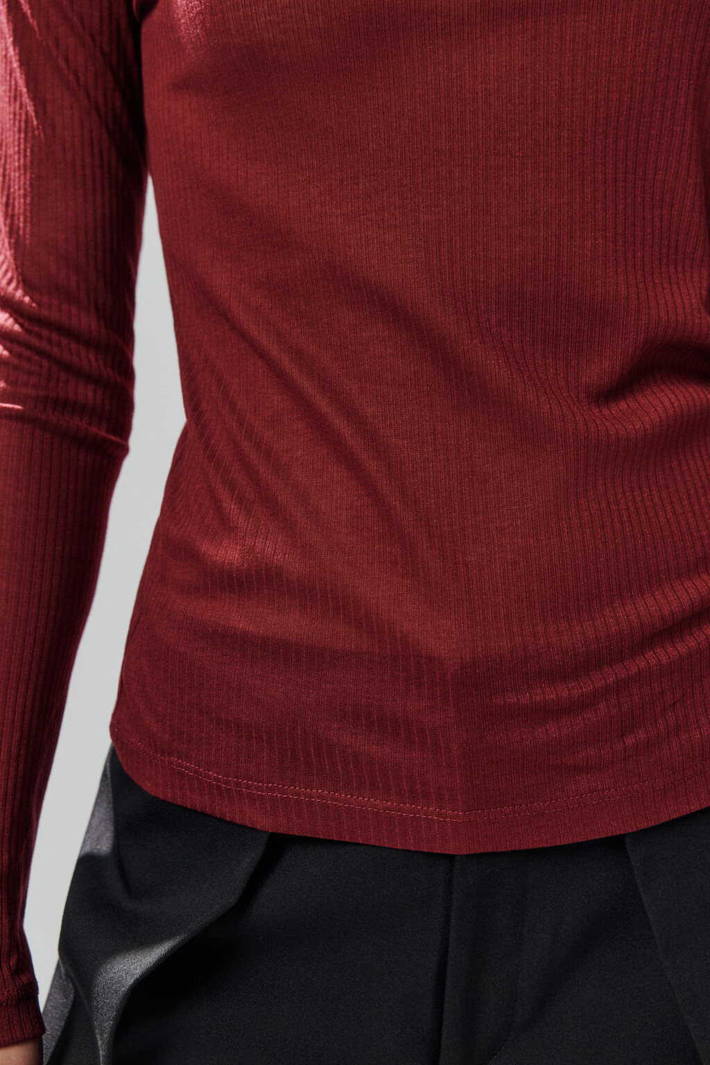 Лонгслив полупрозрачный в рубчик - цвет красный - 6