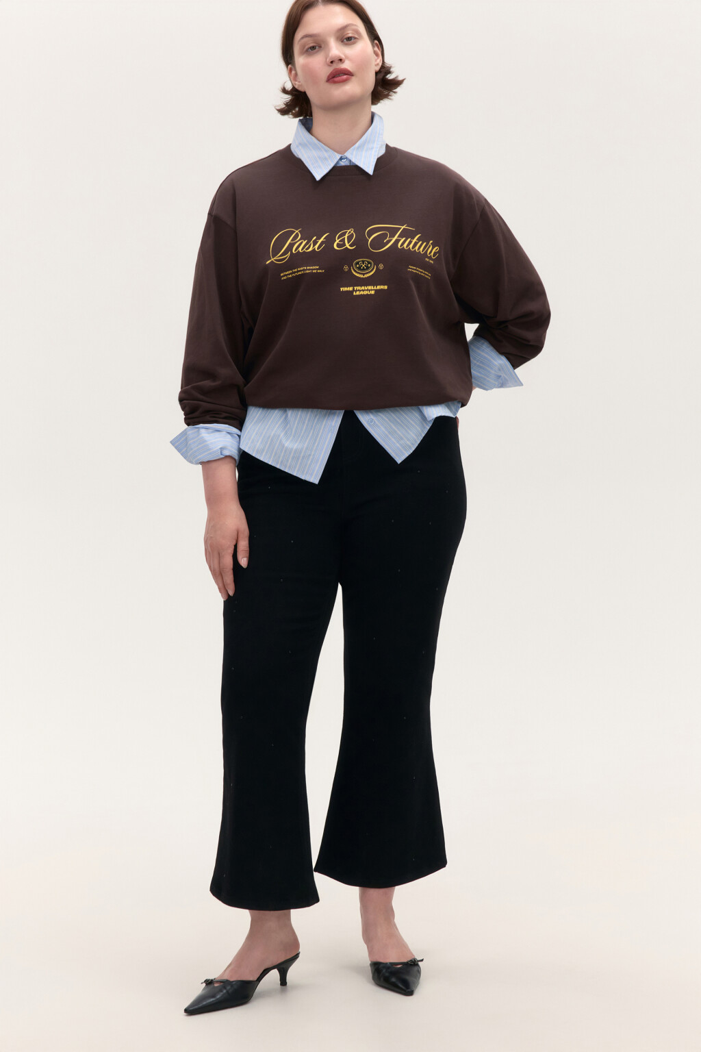 Лонгслив хлопковый с принтом - цвет коричневый - 2