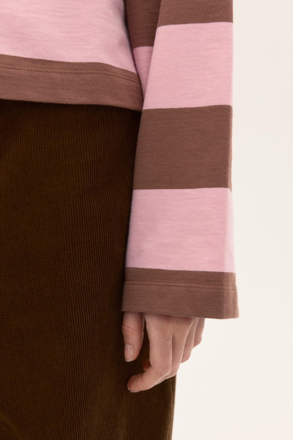 Лонгслив с рубашечным воротником - цвет бежевый - 6