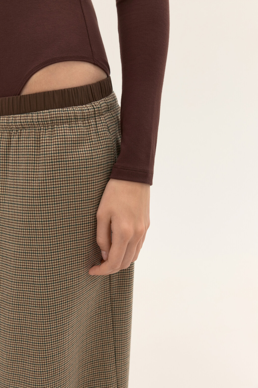 Боди-лонгслив из вискозы - цвет коричневый - 7