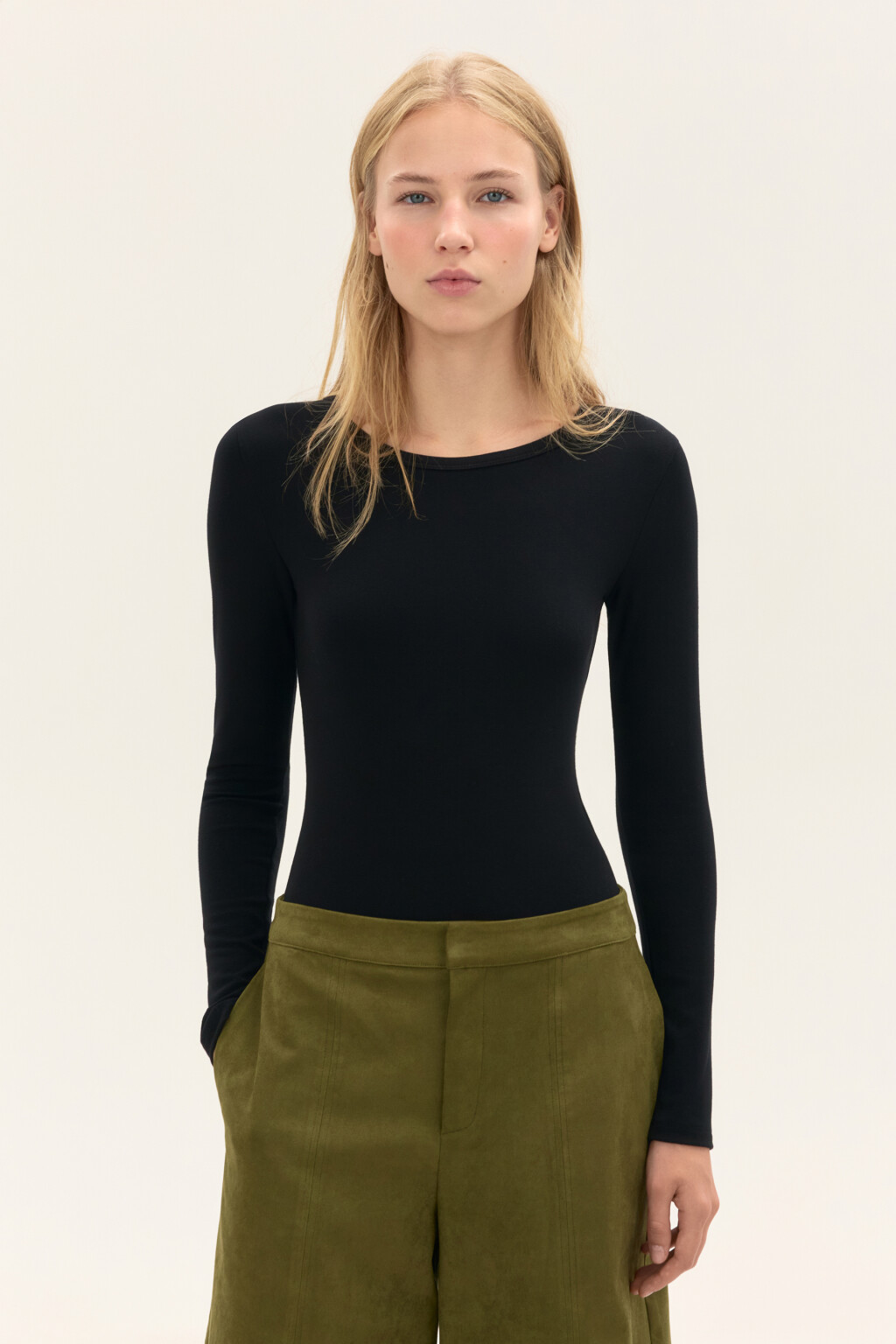 Боди-лонгслив из вискозы - цвет черный - 2