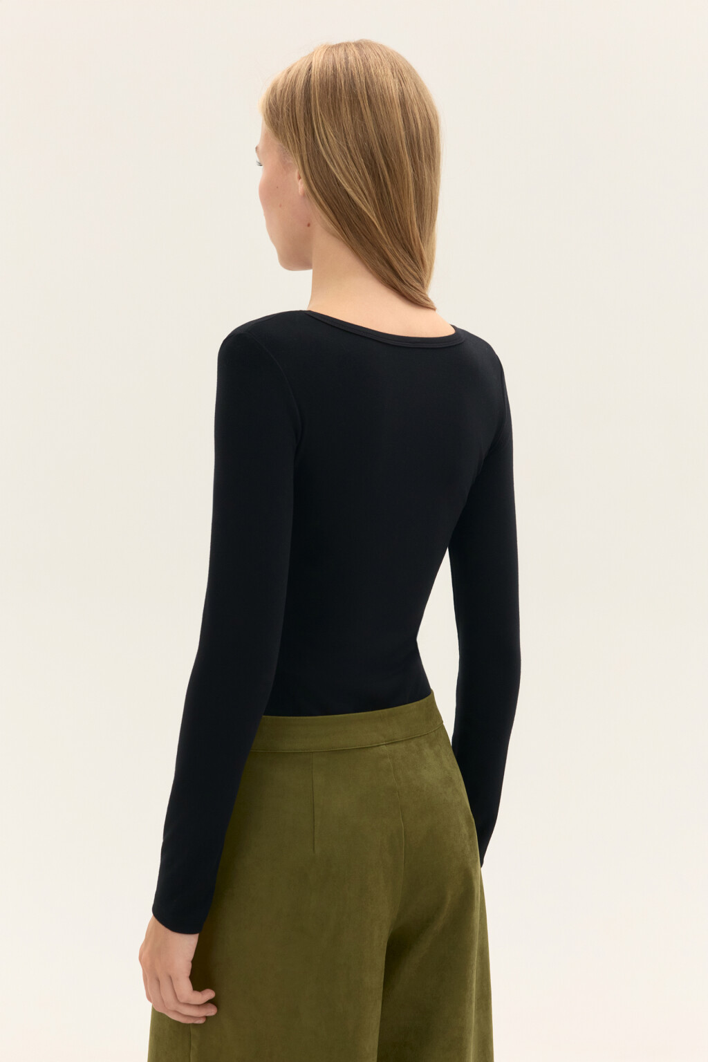 Боди-лонгслив из вискозы - цвет черный - 3