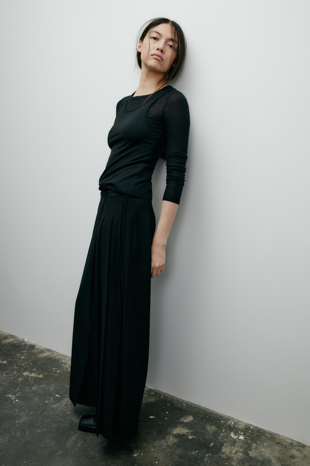 Лонгслив с имитацией майки - цвет черный - 1