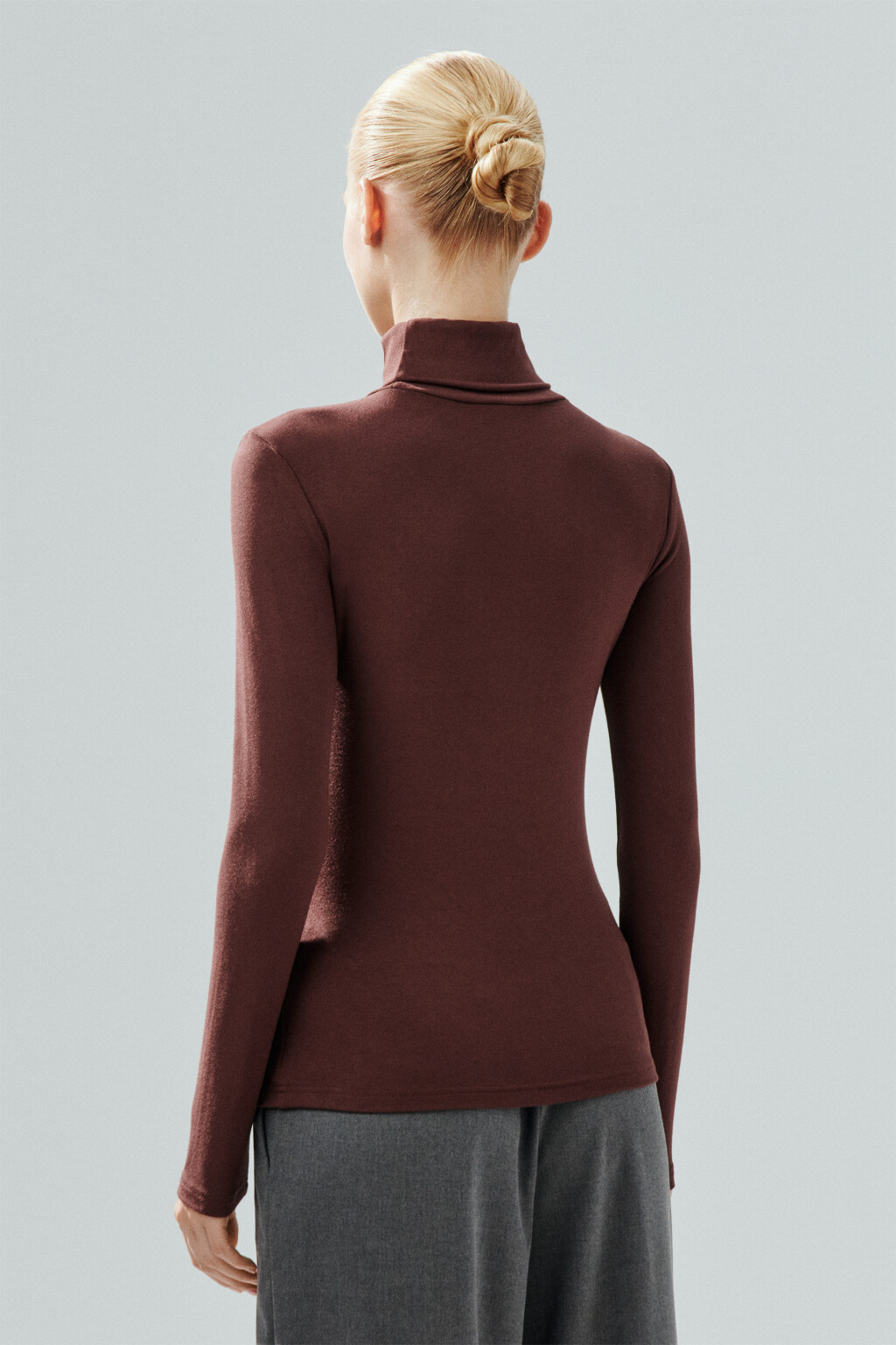 Водолазка из вискозного трикотажа - цвет коричневый - 3