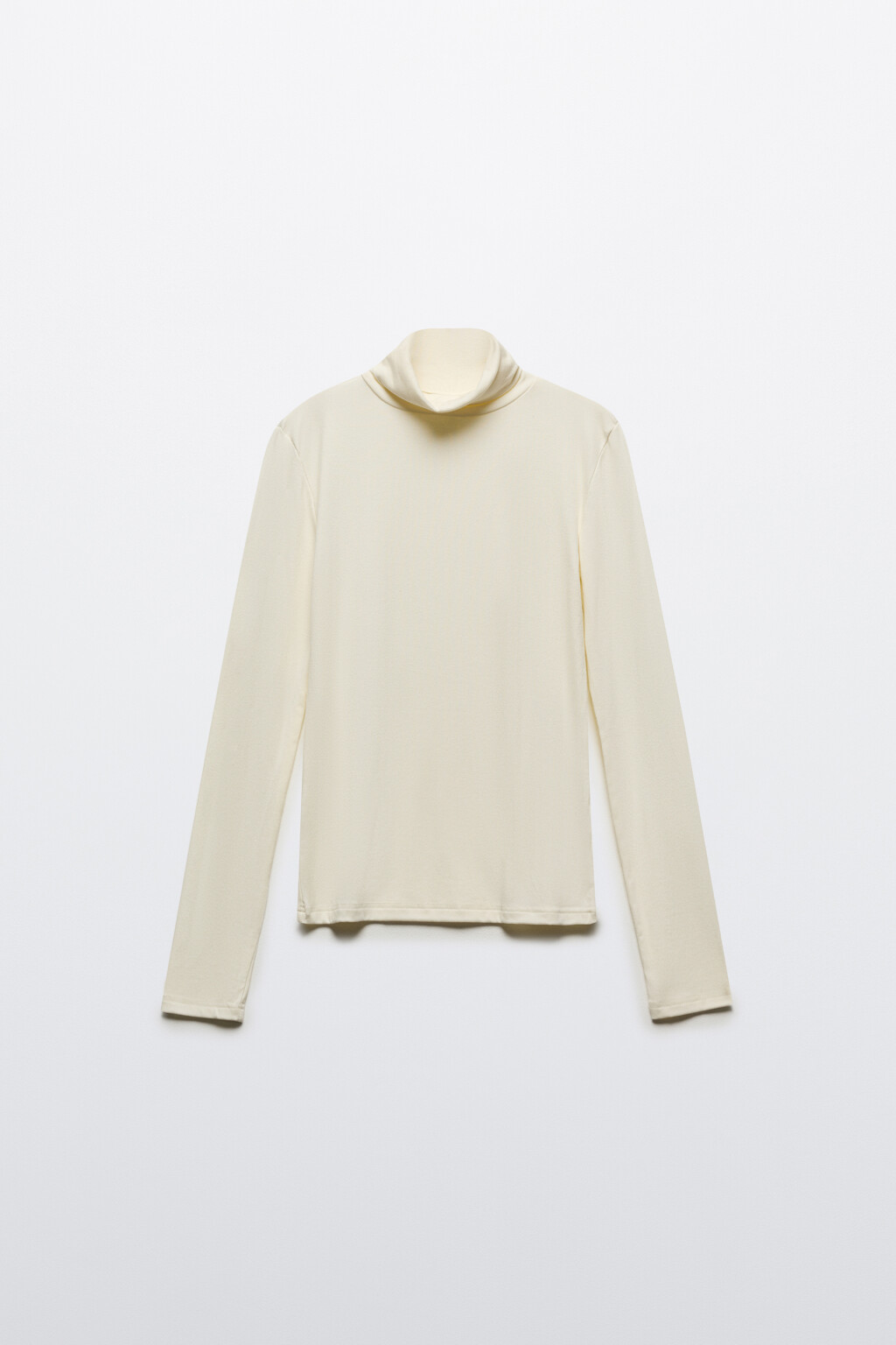 Водолазка из вискозного трикотажа - цвет молочный - 7