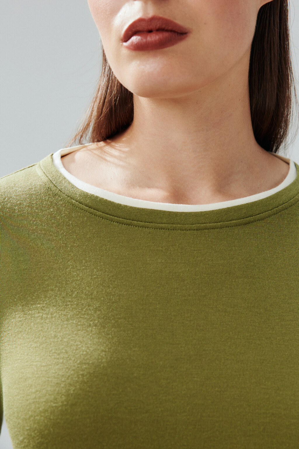 Лонгслив с имитацией второго слоя - цвет зеленый - 5