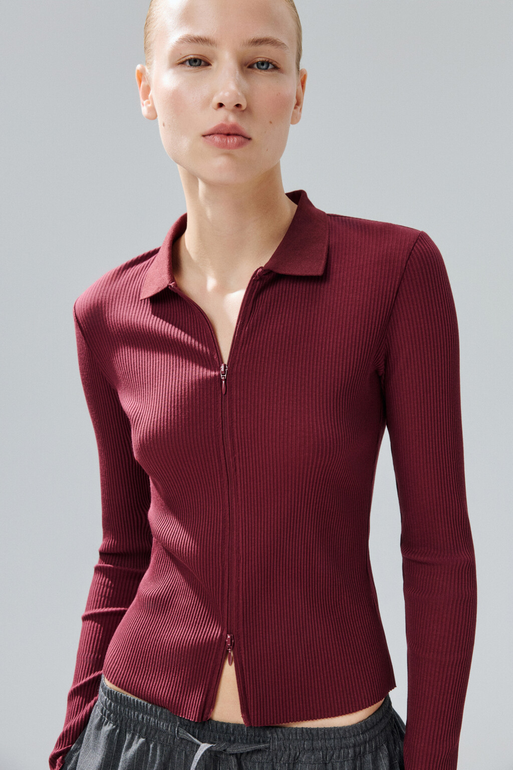Лонгслив облегающий на молнии - цвет бордовый - 1