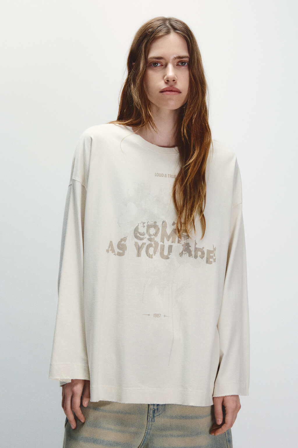 Лонгслив со стиркой и принтом - цвет бежевый - 2