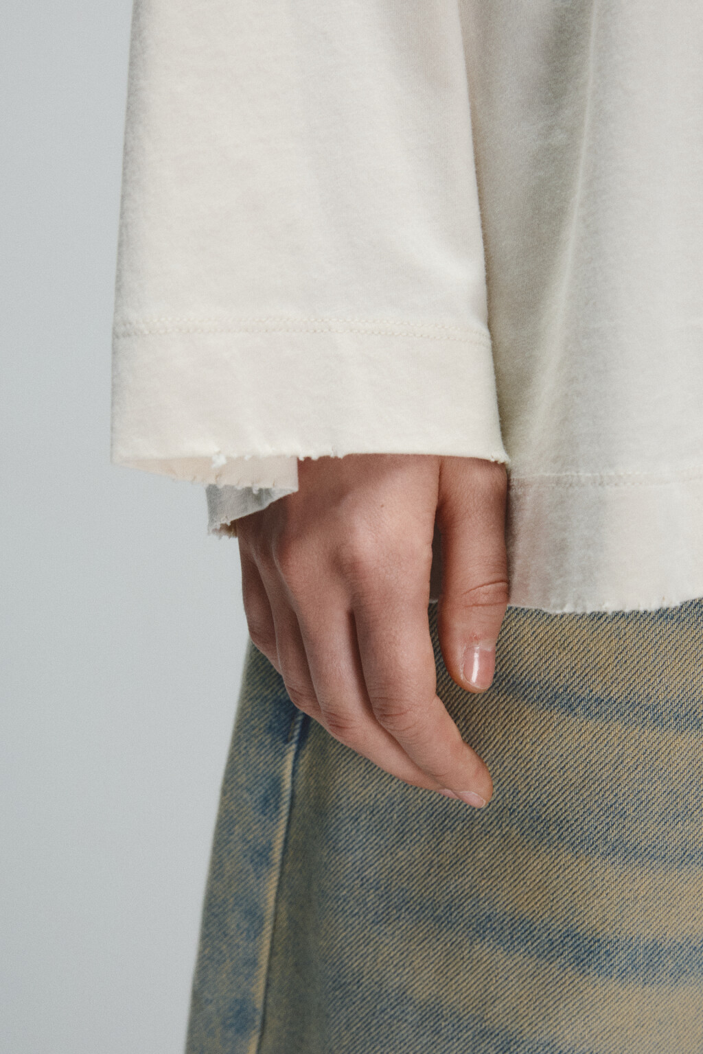 Лонгслив со стиркой и принтом - цвет бежевый - 5