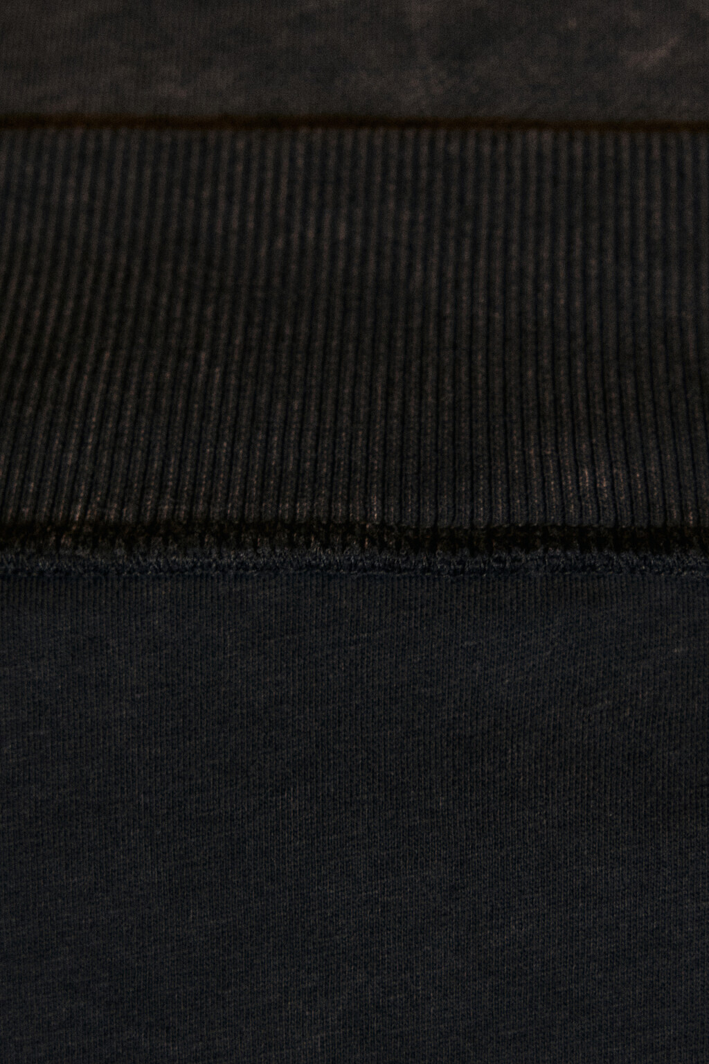 Свитшот с вареным эффектом и принтом - цвет серый - 7