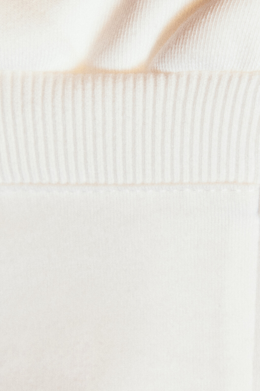 Худи-зипка с утяжками по низу - цвет молочный - 8