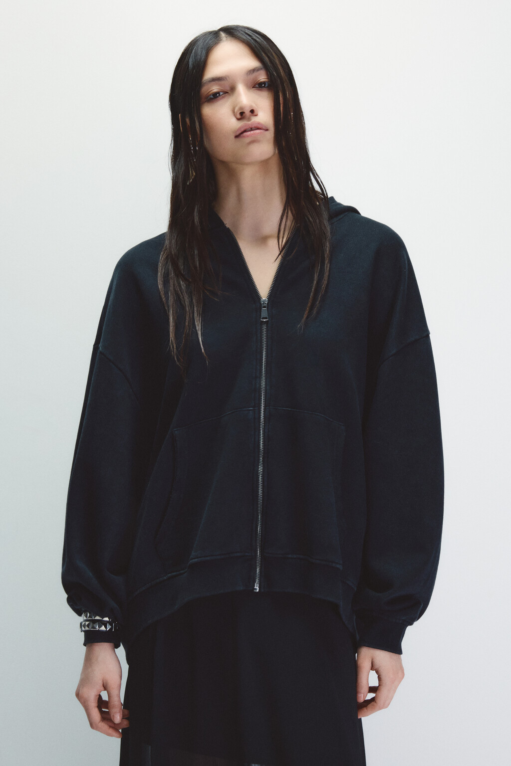 Худи-зипка из футера с капюшоном - цвет серый - 2