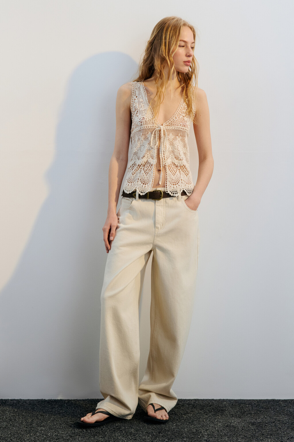 Джинсы baggy fit со средней посадкой - цвет бежевый - 4