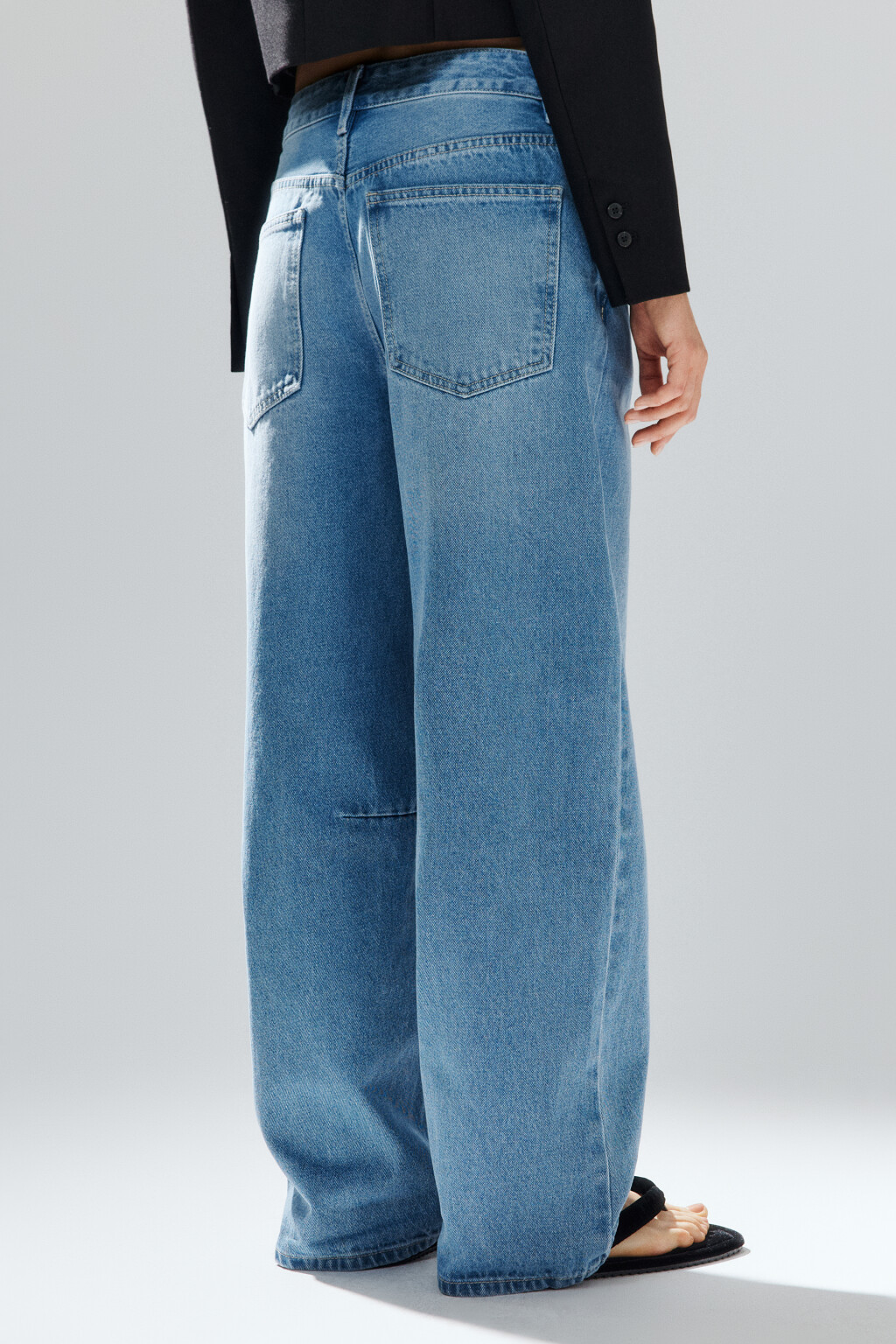 Джинсы barrel fit с вытачками на коленях - цвет голубой - 4