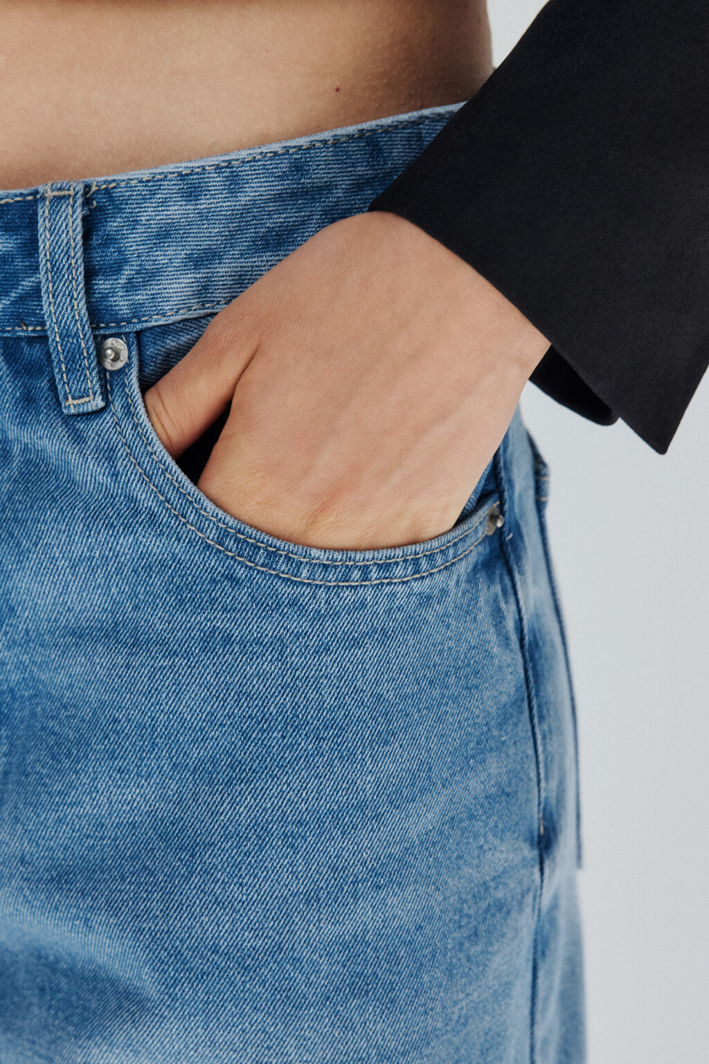 Джинсы barrel fit с вытачками на коленях - цвет голубой - 7