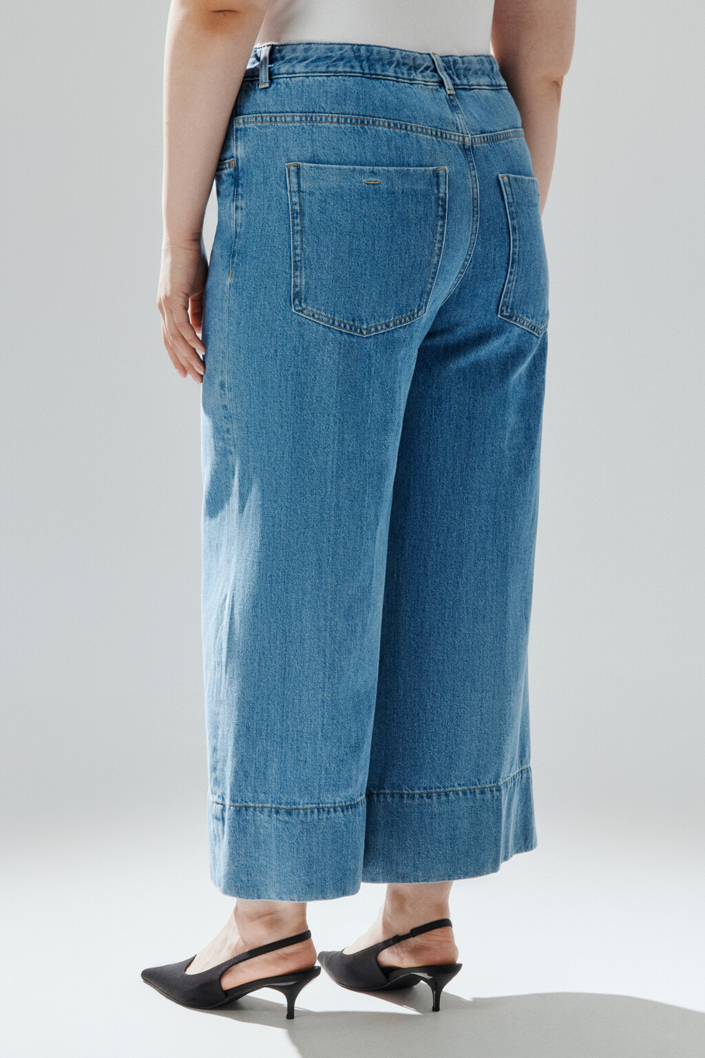 Джинсы широкие со швами-подворотами - цвет голубой - 3