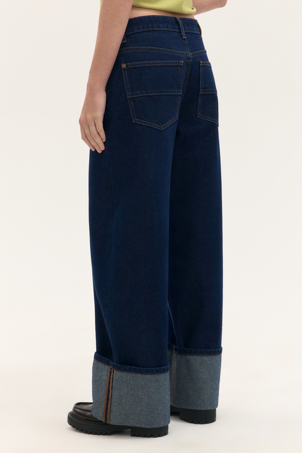 Джинсы baggy с широкими подворотами - цвет синий - 4