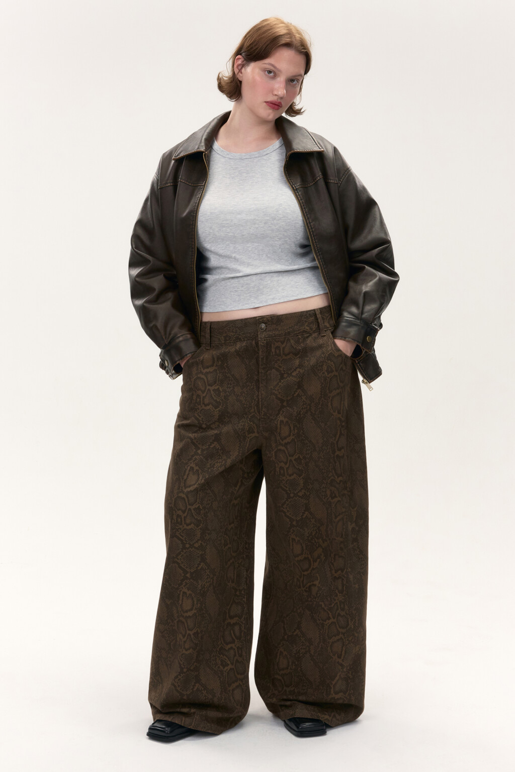 Джинсы baggy со змеиным принтом - цвет коричневый - 1