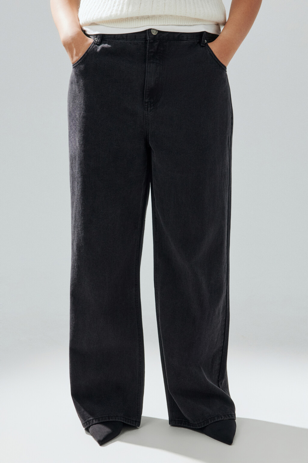 Джинсы прямые со средней посадкой - цвет черный - 2