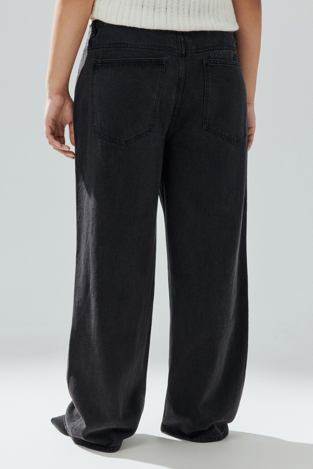 Джинсы прямые со средней посадкой - цвет черный - 3